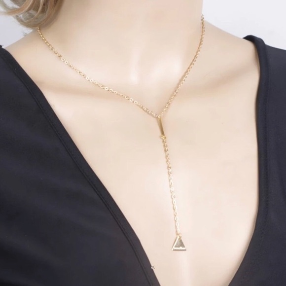 PRICE DROP! 🤗🤗Geometric Layered Bar Necklace NWT - Picture 2 of 4